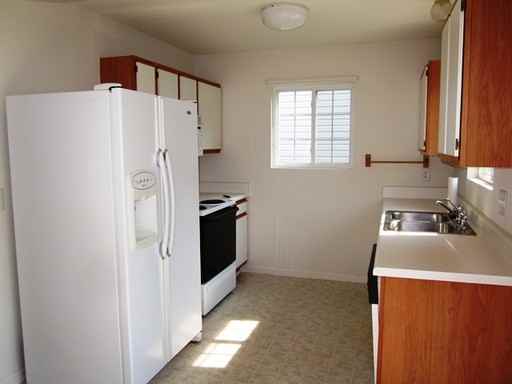 3716 Eskdale Dr - Photo 3 of 13