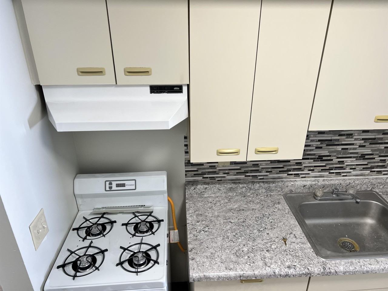 1643 East 29th Street #1643 - Photo 2 of 10