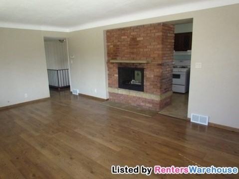 2402 Florence Ln - Photo 2 of 10