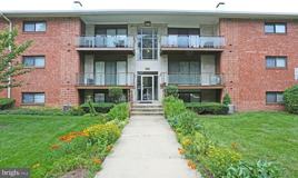 10401 46th Ave - Photo 1 of 1