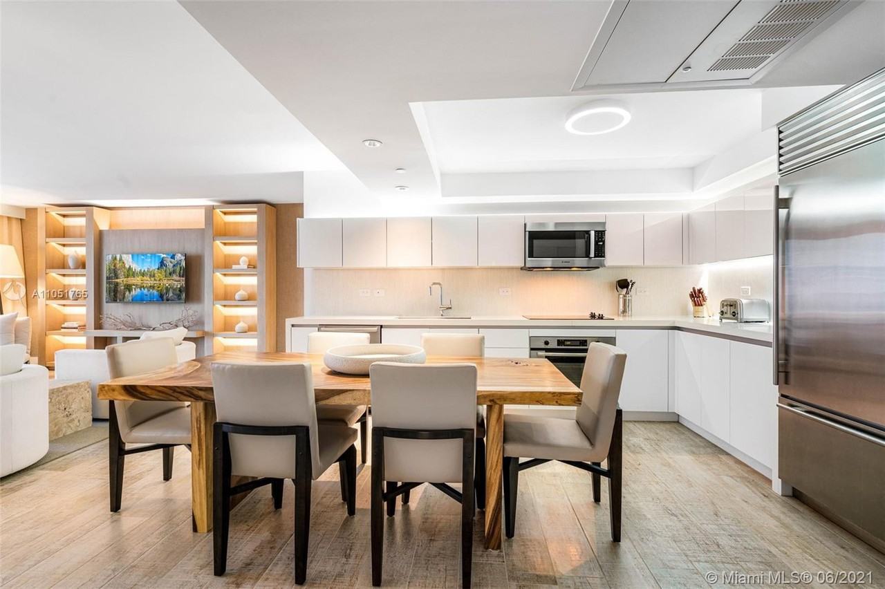 102 24th St #1115 - Photo 4 of 27