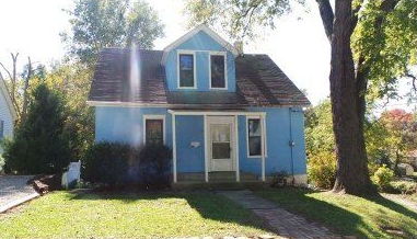 127 W Juda Ave - Photo 2 of 2