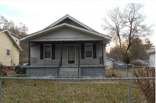 1422 1st Ave - Photo 2 of 7