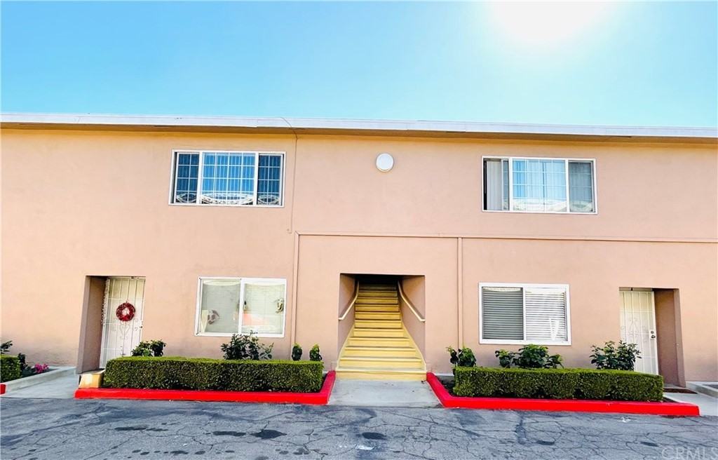 5836 Kingman Avenue #D - Photo 2 of 9