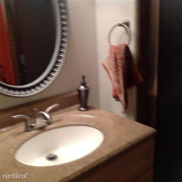 2671 Cutters Cir #102 - Photo 3 of 6