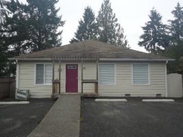 featured image of 103 E Grand St #1