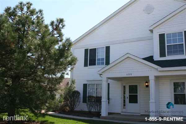 688 Fieldcrest Dr #B - Photo 2 of 11