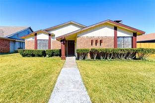 1409 Pecos St - Photo 1 of 1