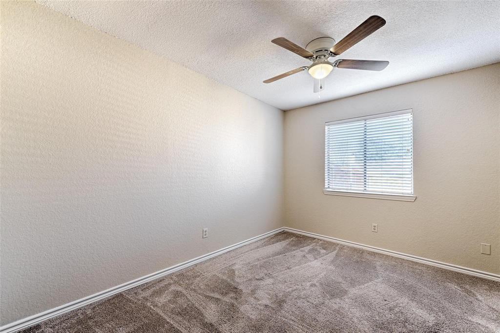 1409 Pecos St - Photo 5 of 15