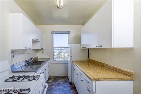 350 Arballo Dr - Photo 2 of 6