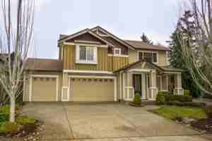 featured image of 102 Hoquiam Ave Ne #1