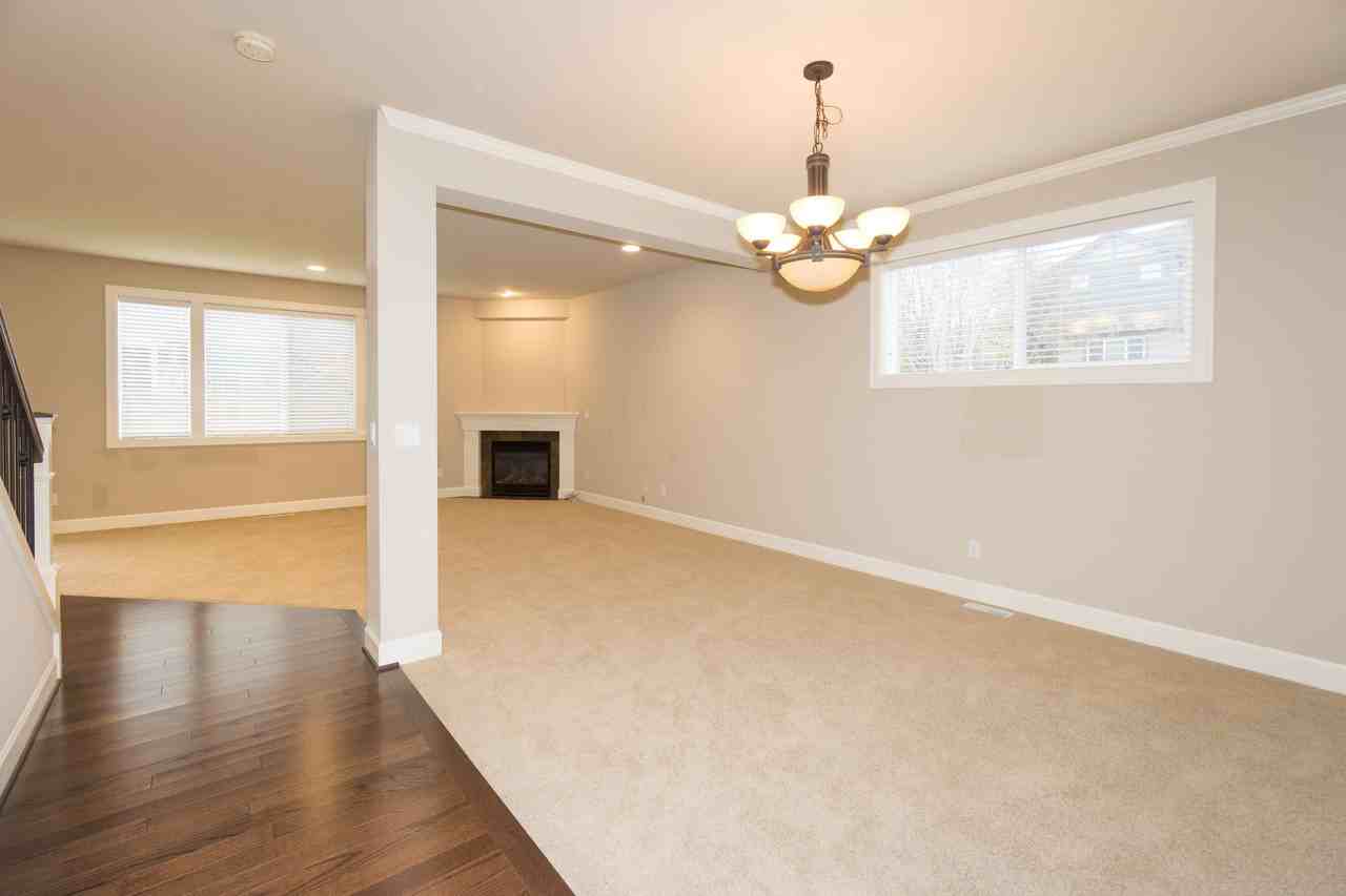 102 Hoquiam Ave Ne #1 - Photo 7 of 43