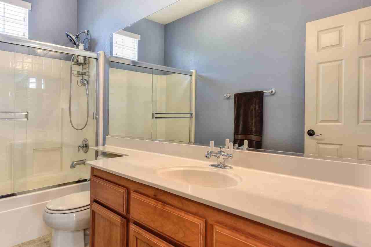 605 Humbert St #1 - Photo 3 of 25
