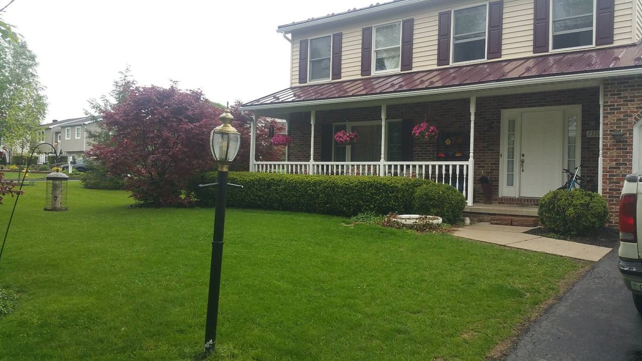 1330 Charles St - Photo 5 of 36