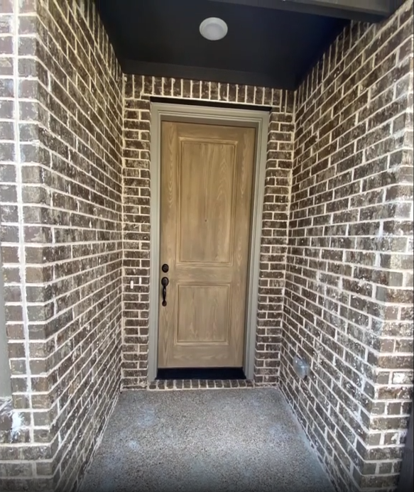 1625 Dewberry Ln - Photo 2 of 19