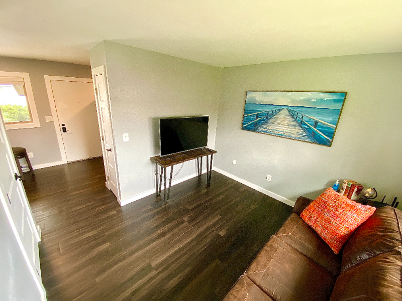 187 Glenwood Drive #A - Photo 3 of 11