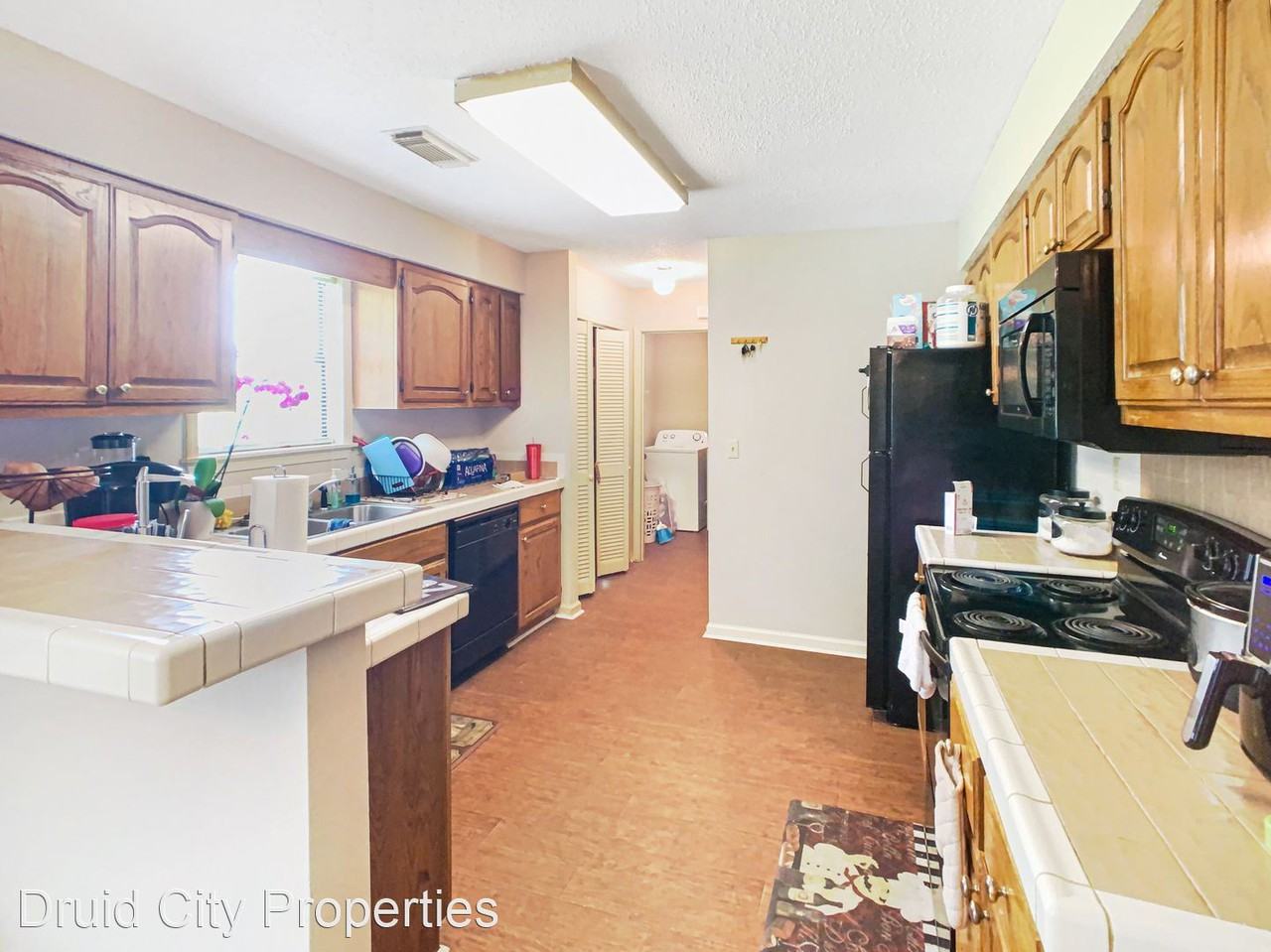 8450 Rutherford Dr - Photo 3 of 12