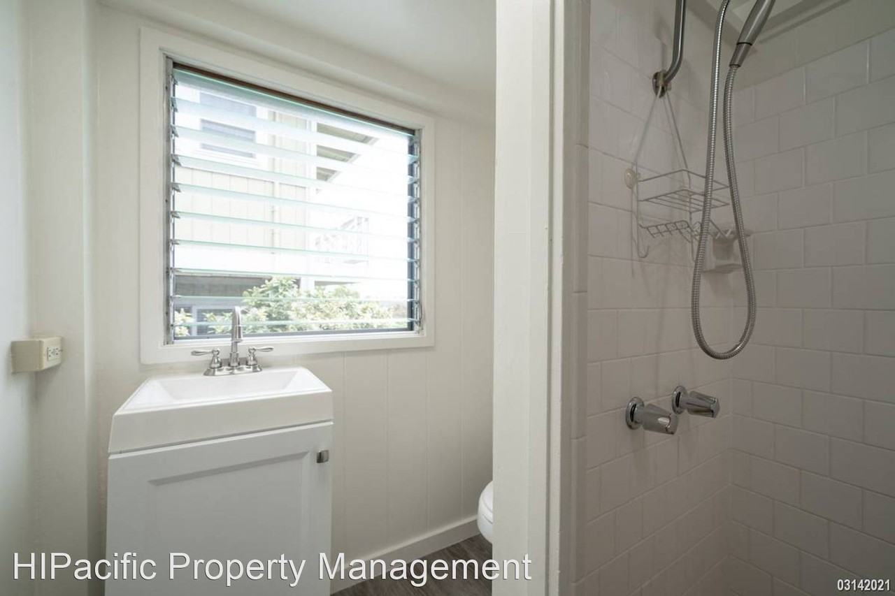 3033 Woolsey Pl #B - Photo 2 of 12