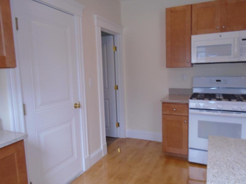 24 Fayette St #1 - Photo 4 of 50