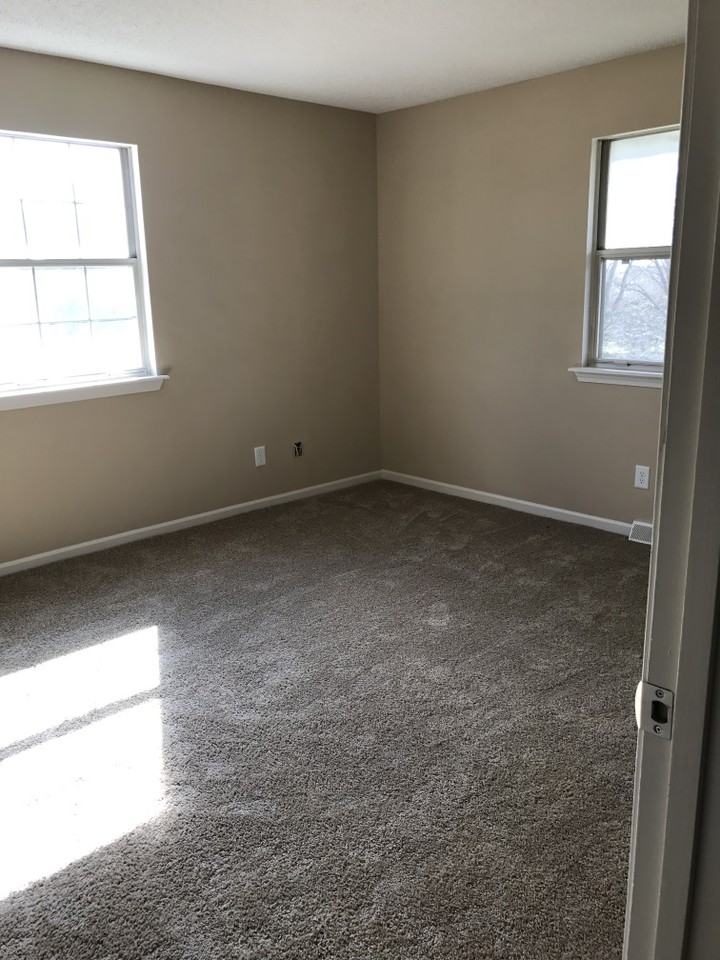 3701 Hermitage Rd #3701 - Photo 5 of 10