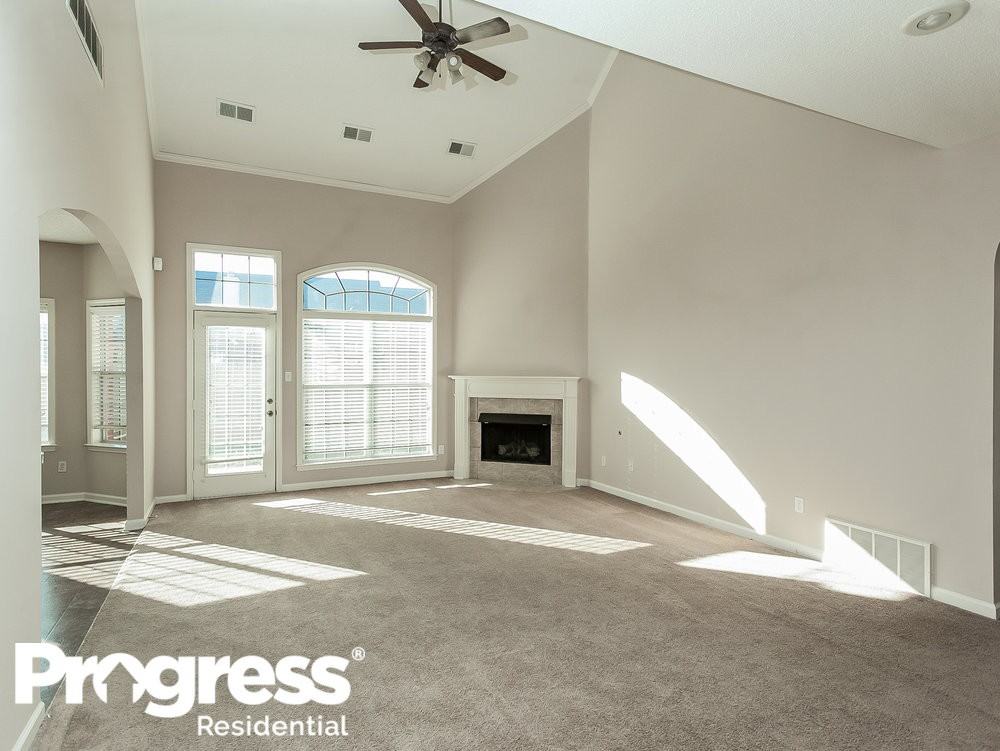 1625 Blackalder Cv - Photo 3 of 16