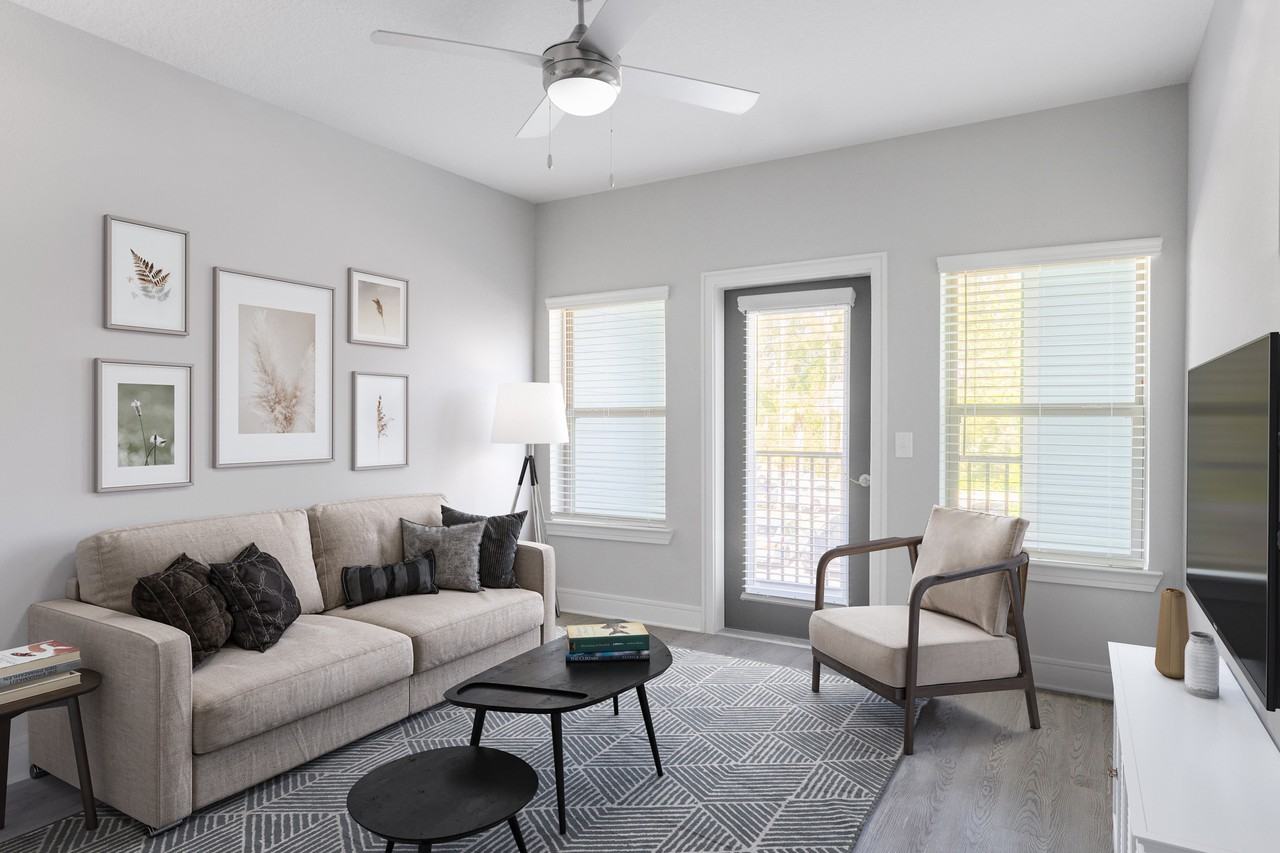 Cue Luxury Living Apartments 13504 Citicards Way, Jacksonville, FL