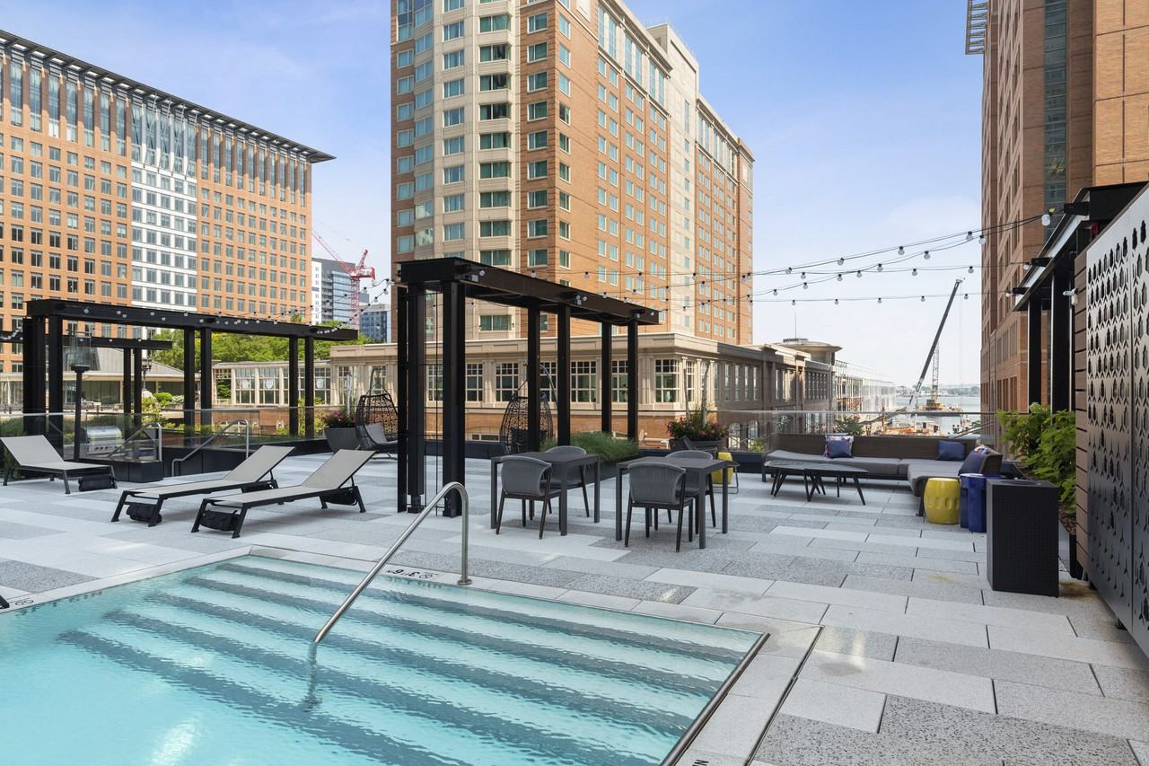 Gables Seaport - Photo 3 of 20