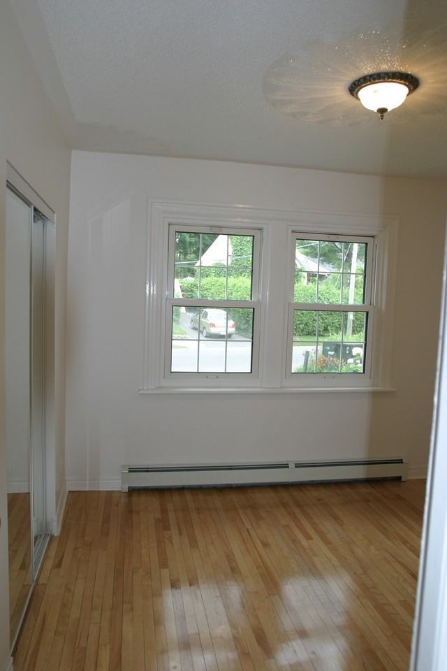 236 Rideau Terrace - Photo 7 of 15