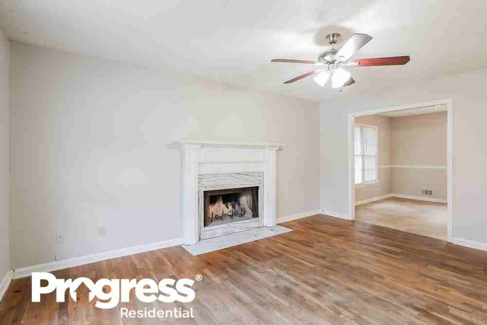 550 Austin Bridge Rd - Photo 5 of 19