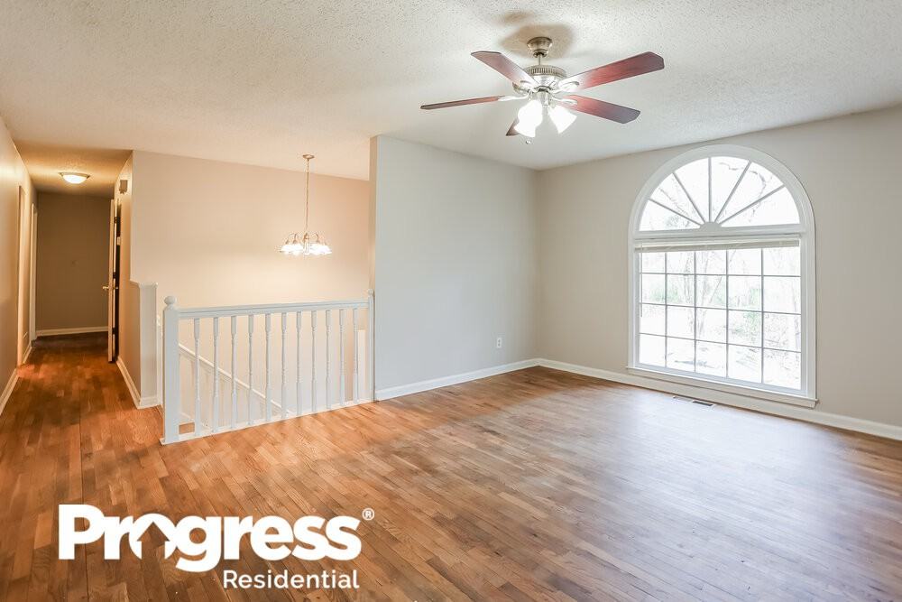 550 Austin Bridge Rd - Photo 6 of 19