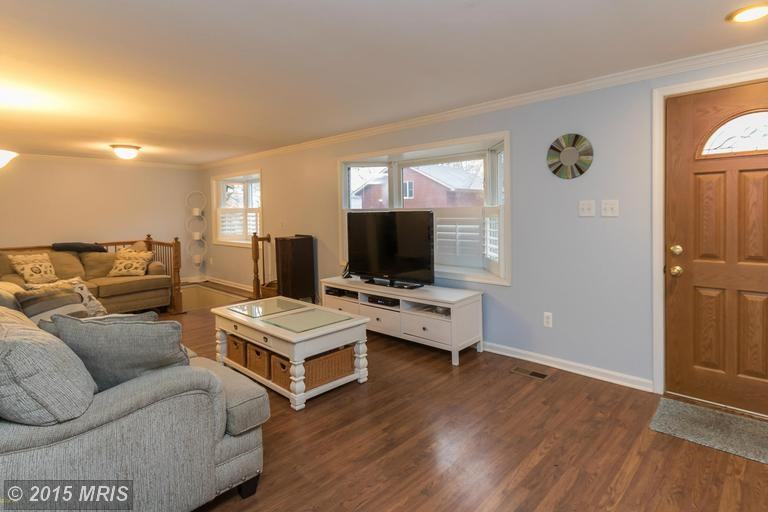 2732 Cedar Dr - Photo 3 of 21