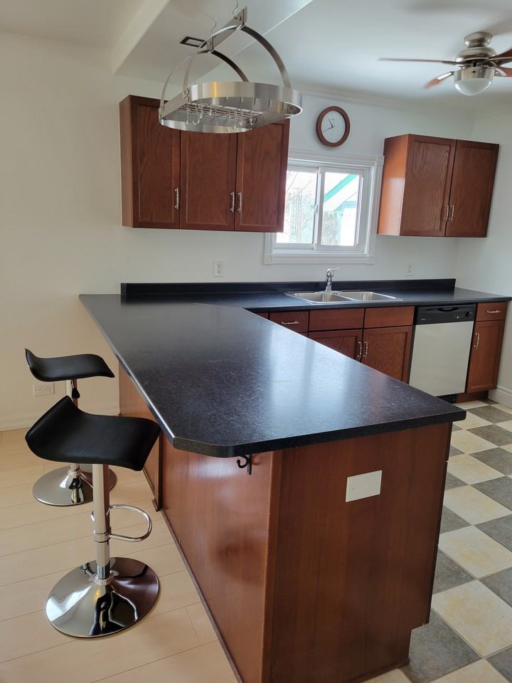 Quiet duplex - Photo 3 of 12