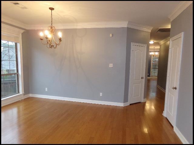 209 Chalamont Ln - Photo 4 of 10