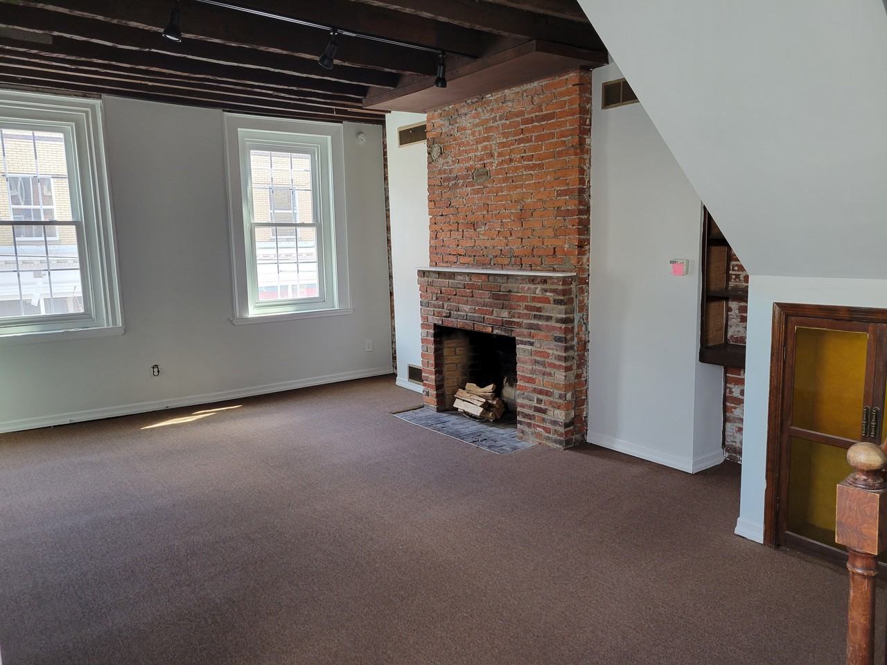400 Gaskill Street - Photo 2 of 10