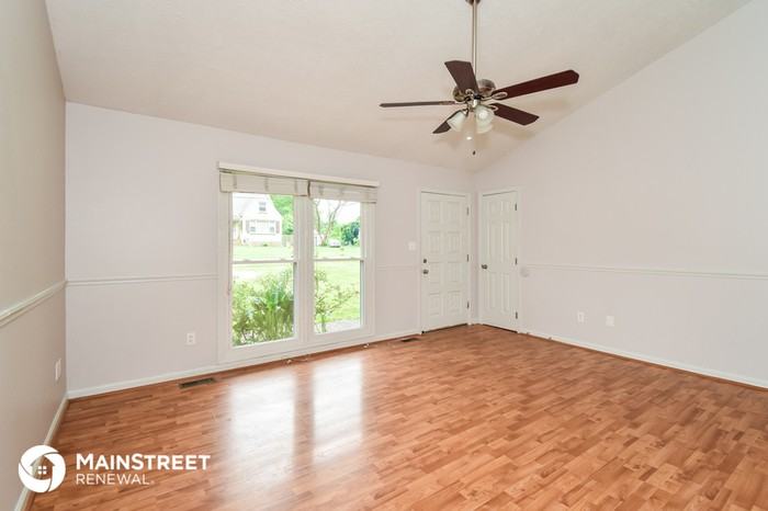 2239 Richland Ave - Photo 3 of 16
