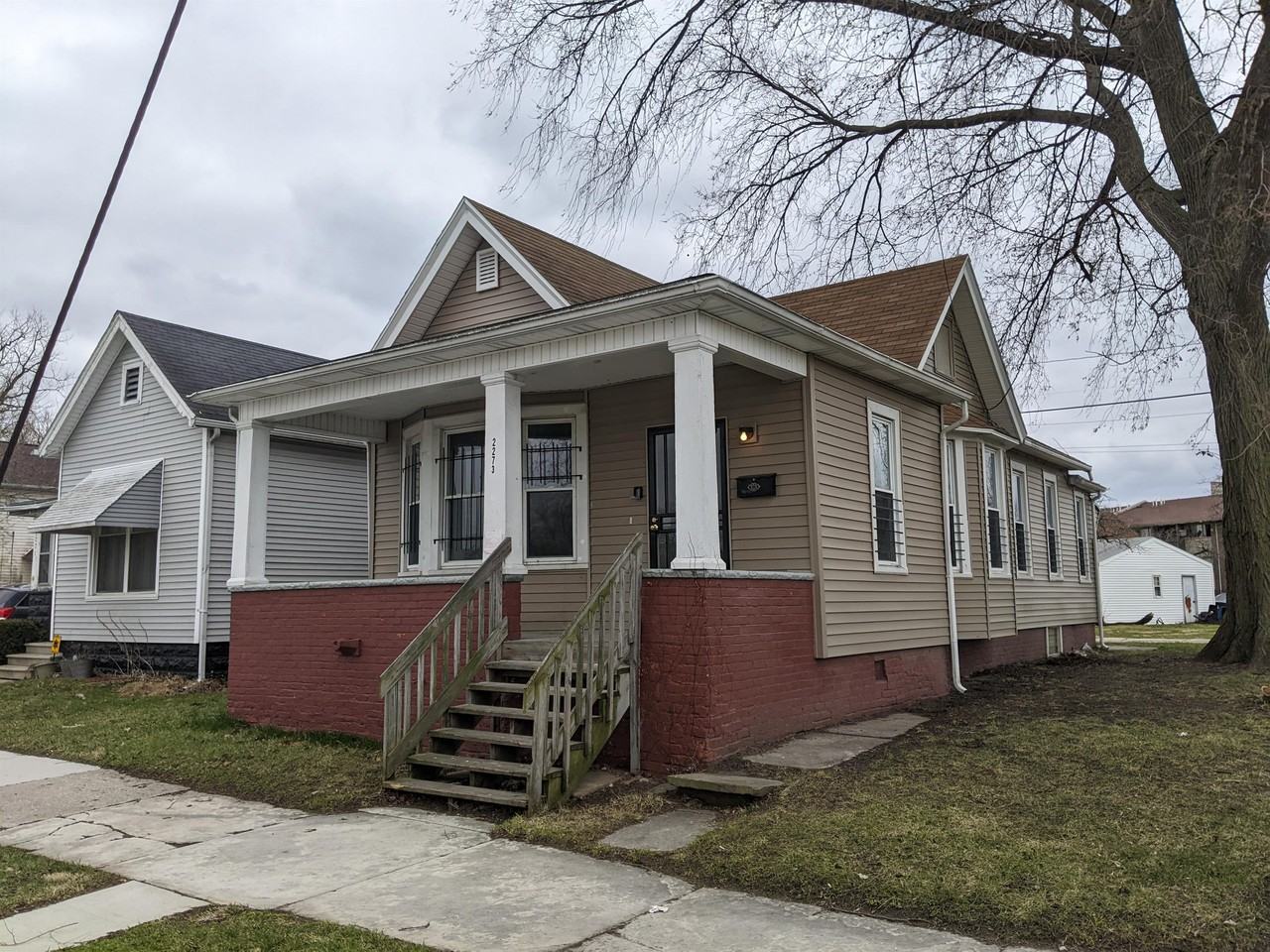 2273 Mayville Pl #1 - Photo 3 of 16