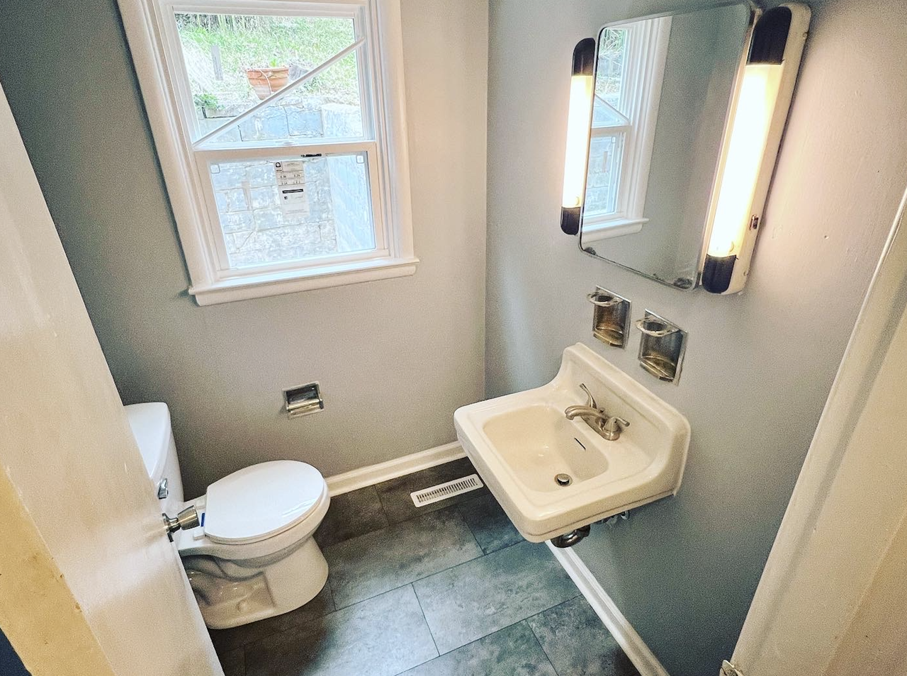 326 Murrell St #1 - Photo 4 of 8