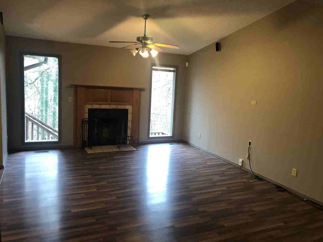 15 Lambourn Dr #1 - Photo 2 of 11