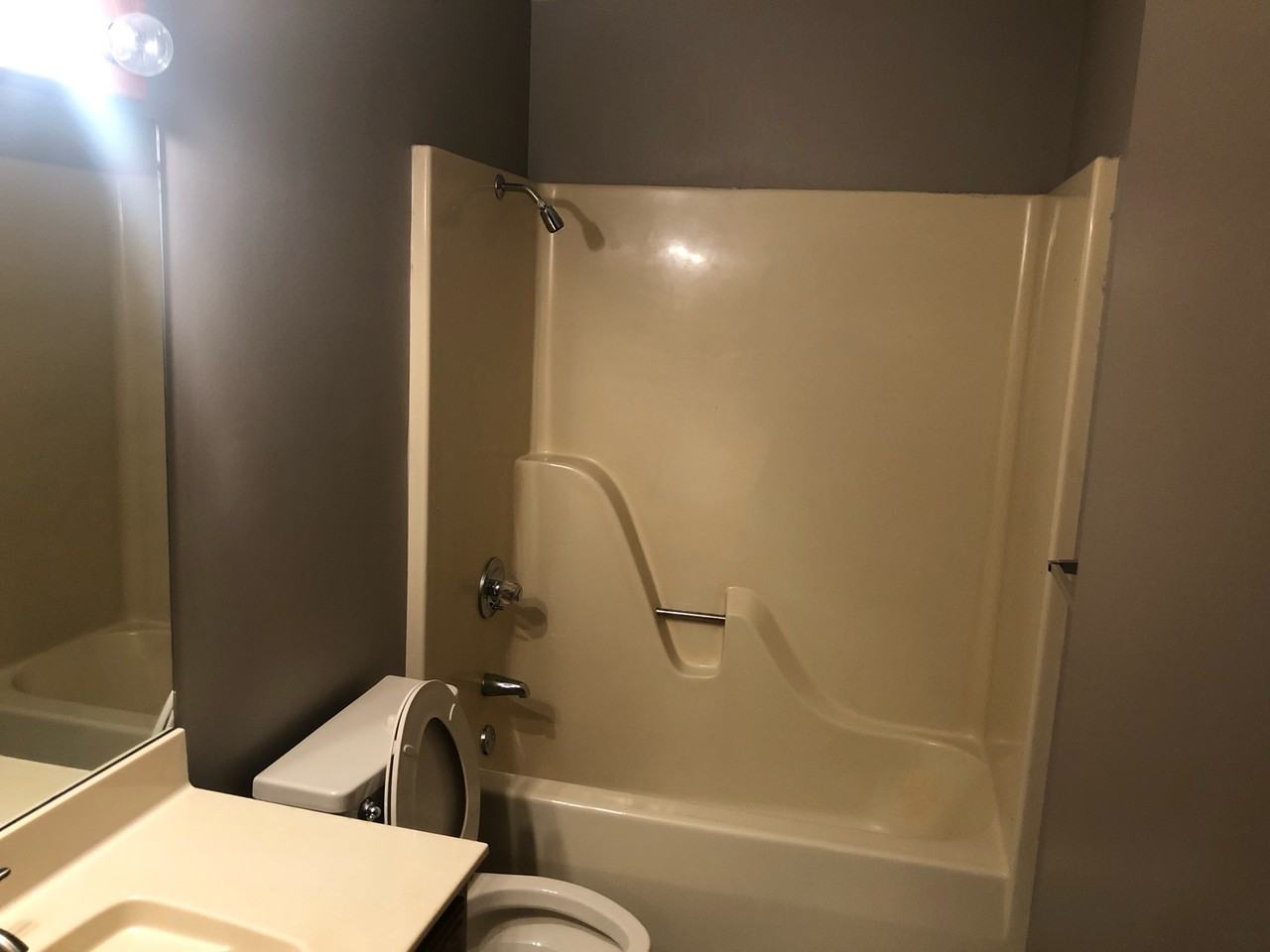 15 Lambourn Dr #1 - Photo 7 of 11