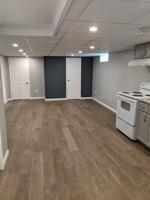 featured image of 2725 Niagara St #3