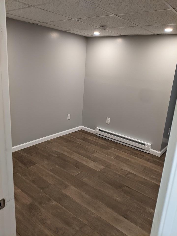 2725 Niagara St #3 - Photo 3 of 11