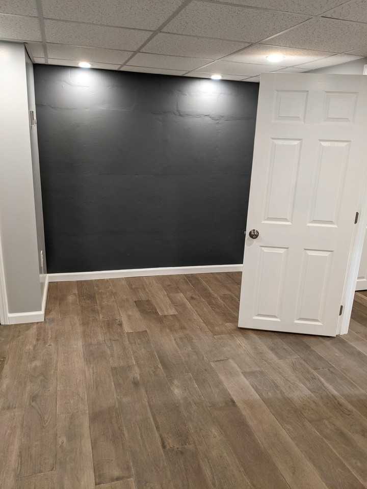 2725 Niagara St #3 - Photo 6 of 11