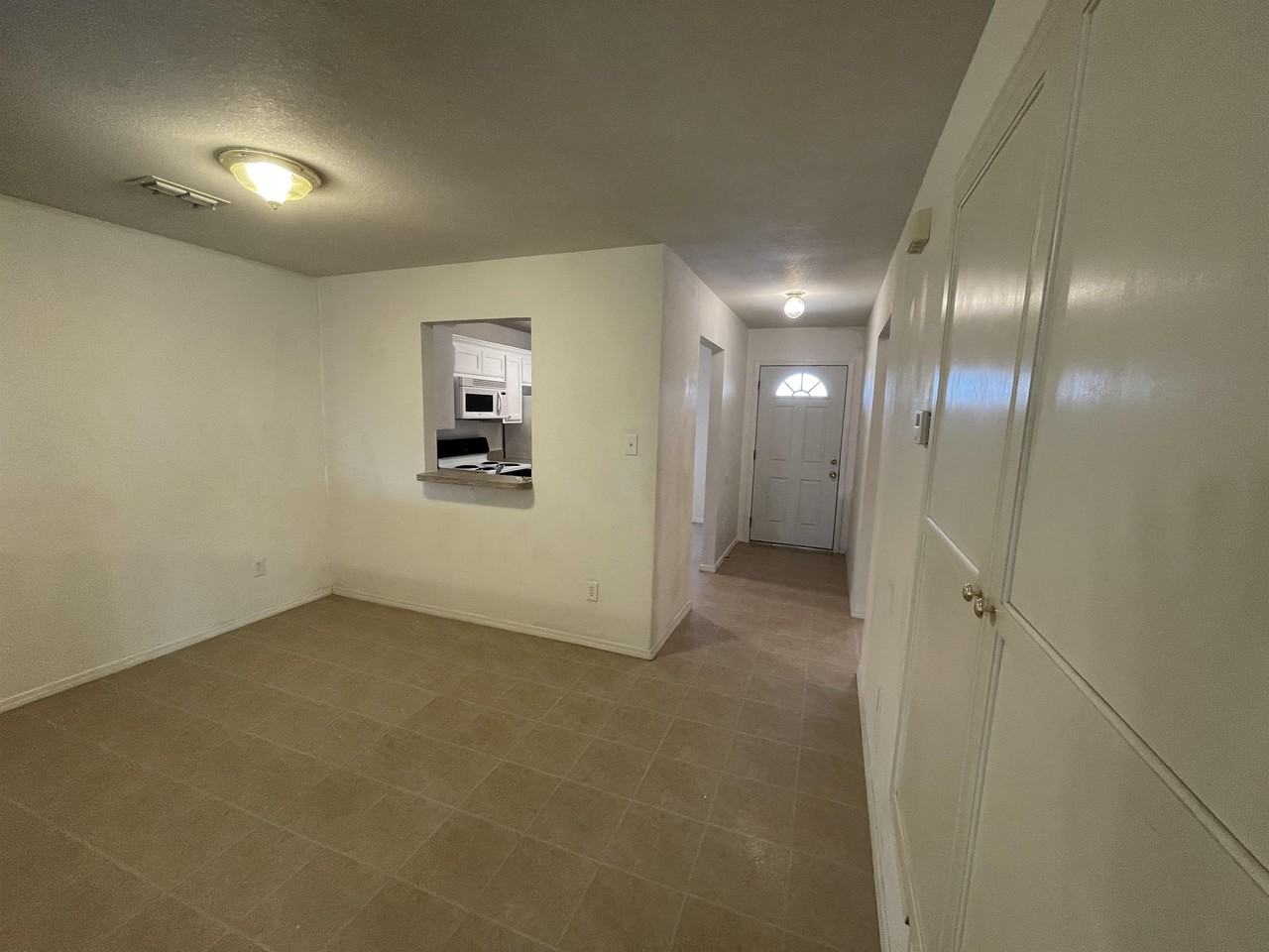 111 S 1st St #1 - Photo 5 of 15