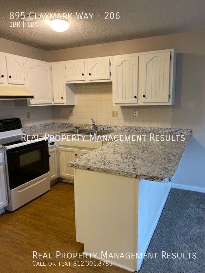 895 Claymark Way #206 - Photo 4 of 13