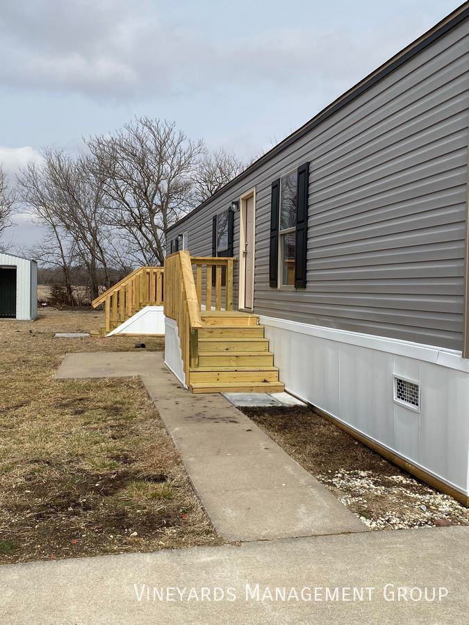 627 Mills Dr #627 - Photo 2 of 10