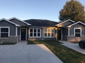 904 N Bush Ave - Photo 1 of 1
