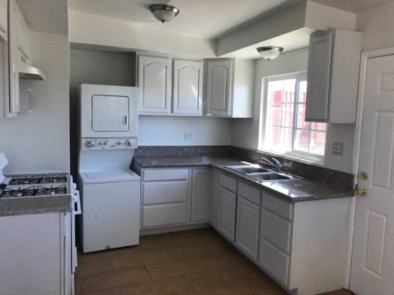 26936 Prospect St - Photo 2 of 16