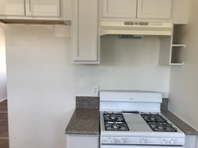 26936 Prospect St - Photo 4 of 16