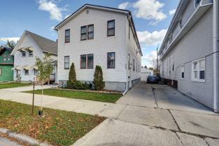 1929 Case Ave - Photo 1 of 1