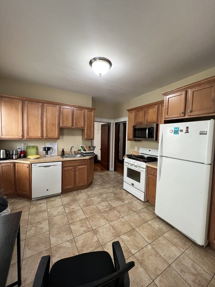 223 Holland St #1 - Photo 2 of 12